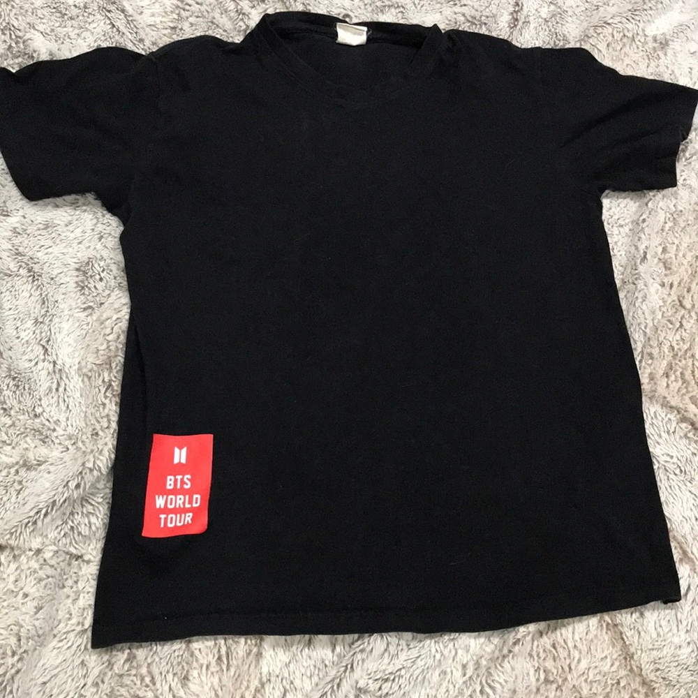 >BTS world tour merch !!